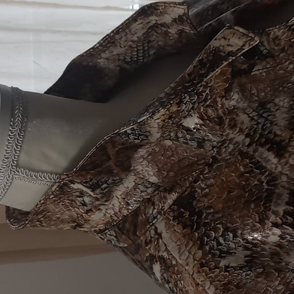 Susan Graver / Style Jacket - Picture 14 of 15